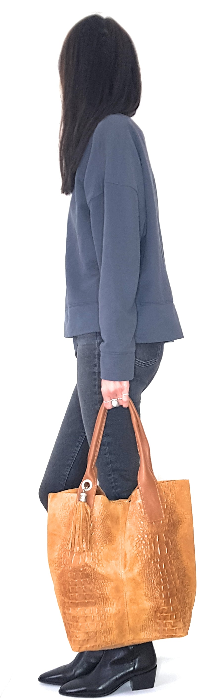 Gator shopper bag in alligator-embossed suede leather ~ Camel