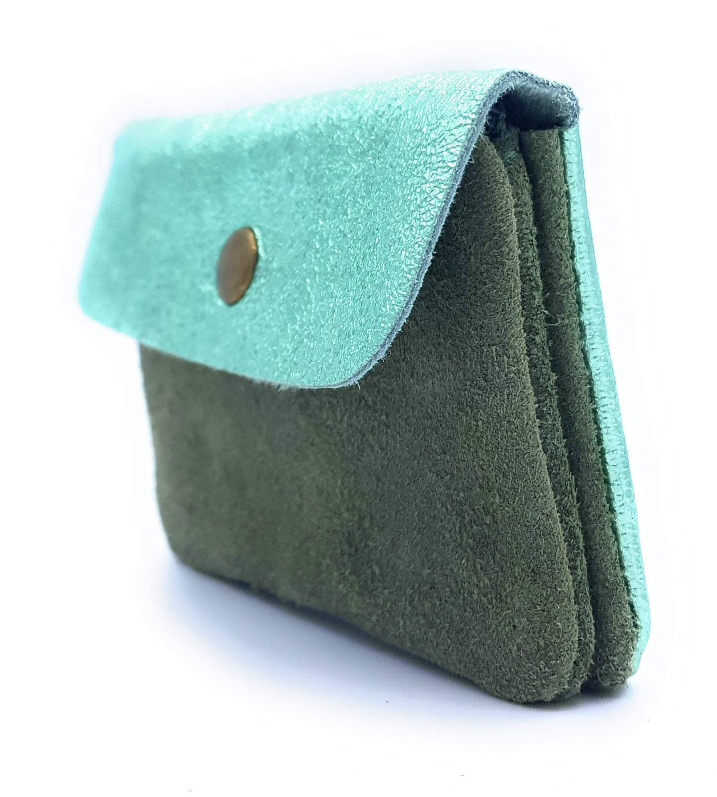 Aponi suede leather / iridescent coin purse ~ Almond green
