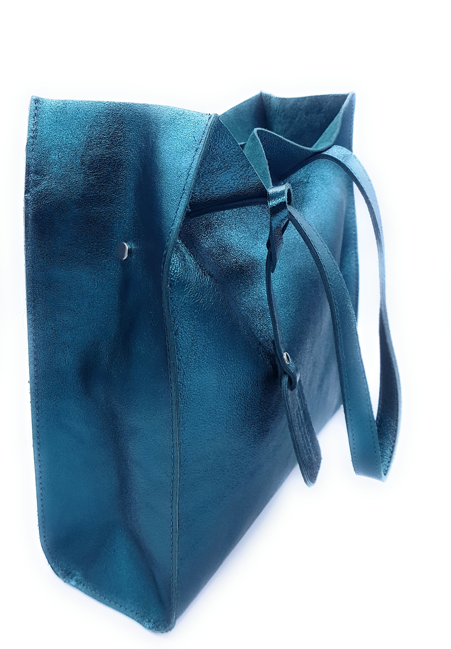 Dena shopper bag in iridescent leather ~ Duck blue