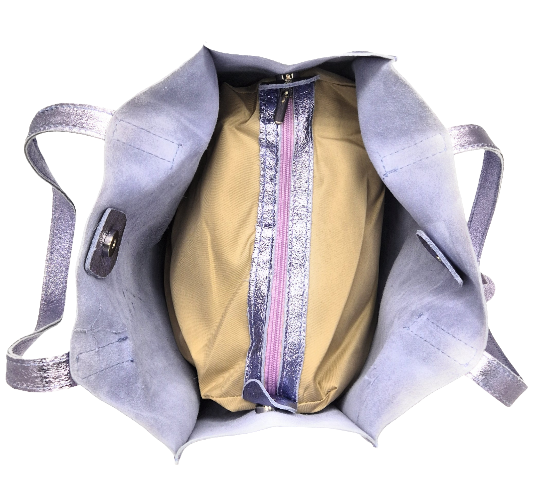 Dena shopper bag in iridescent leather ~ Lavender
