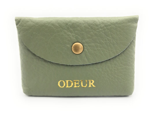 Porte-cartes Nita en cuir ~ Vert olive