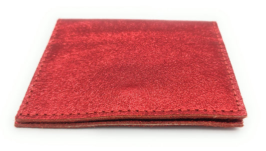 Porte-cartes Asha en cuir irisé italien ~ Rouge