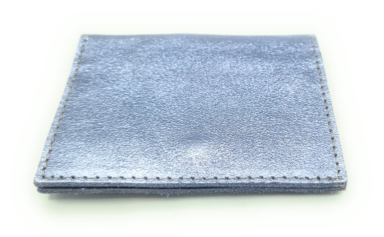 Porte-cartes Asha en cuir irisé italien ~ Lavande